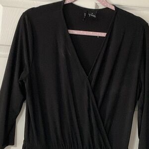 Black l piece Wrap pants suit. Elastic waist. Wide leg pants.